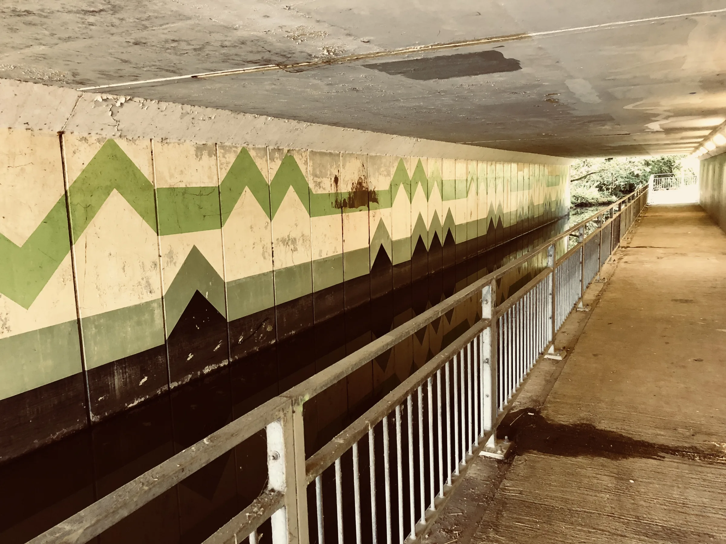 Abstract artwork for Yeading Brook - Here on this Middlesex Turf