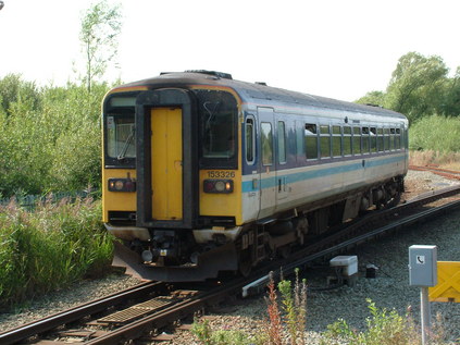 153326 rounds the curve into Bidston from the Borderlands Line