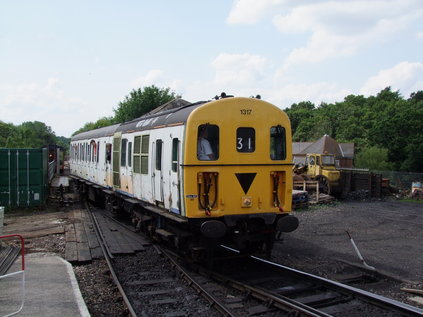 1317 (aka 207017) crosses into platform 2 at Tunbridge Wells West