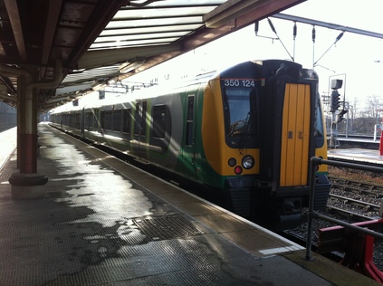 350124 awaits departure to an uncertain destination in Platform 2 at Crewe!