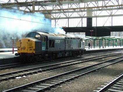 37029 clagging through  Carlisle