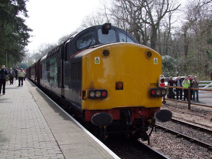 37059 waits to lead the train back to Norwich