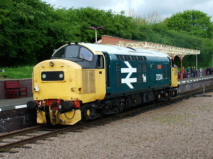 37314 'Dalzell' running around at Leicester North