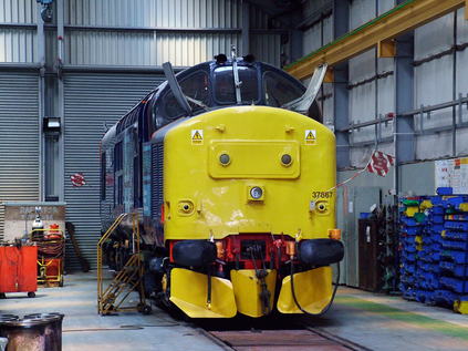 DRS liveried 37667 undergoing work