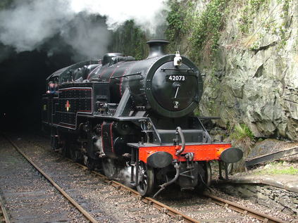 42073 runs around at Haverthwaite