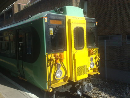 455837 rests at Caterham before forming a London Bridge service