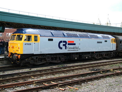 47828 'Joe Strummer' with nameplate covered at Bristol Temple Meads