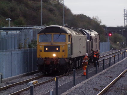 47851 and 37516 are repositioned at Bristol Parkway