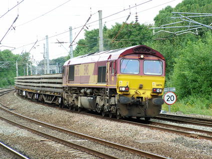 66176 at Lancaster with 6G06