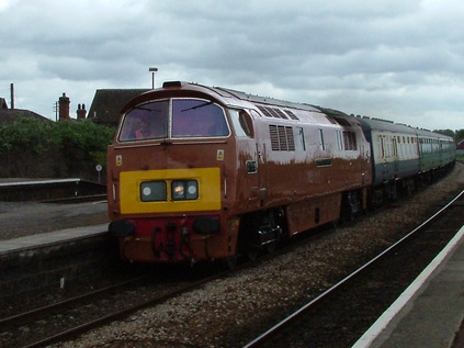 D1015 speeds through Taunton