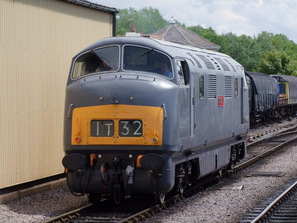 D832 'Greyhound' in grey primer at Minehead